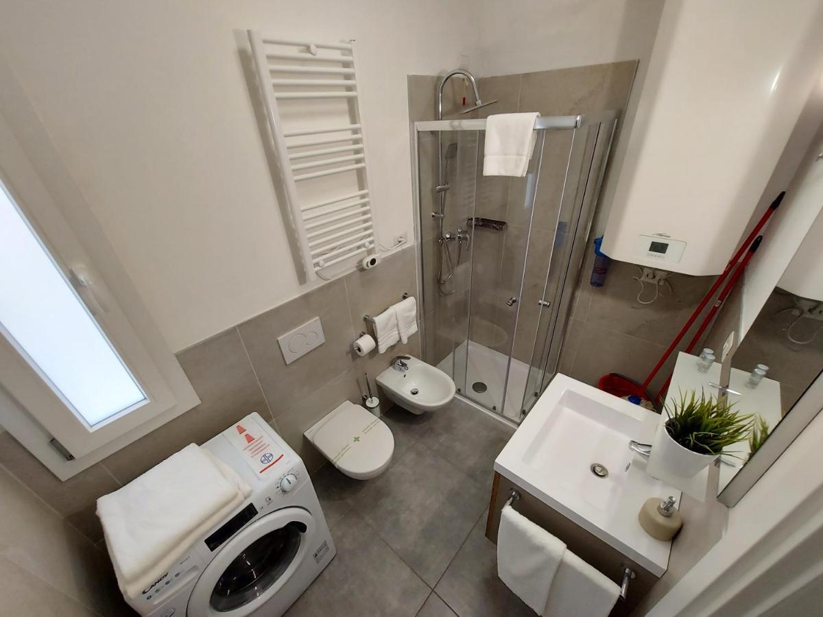 Residenza Delizia Camere & Appartamenti "Residenze Del Cuore" Verona Ngoại thất bức ảnh