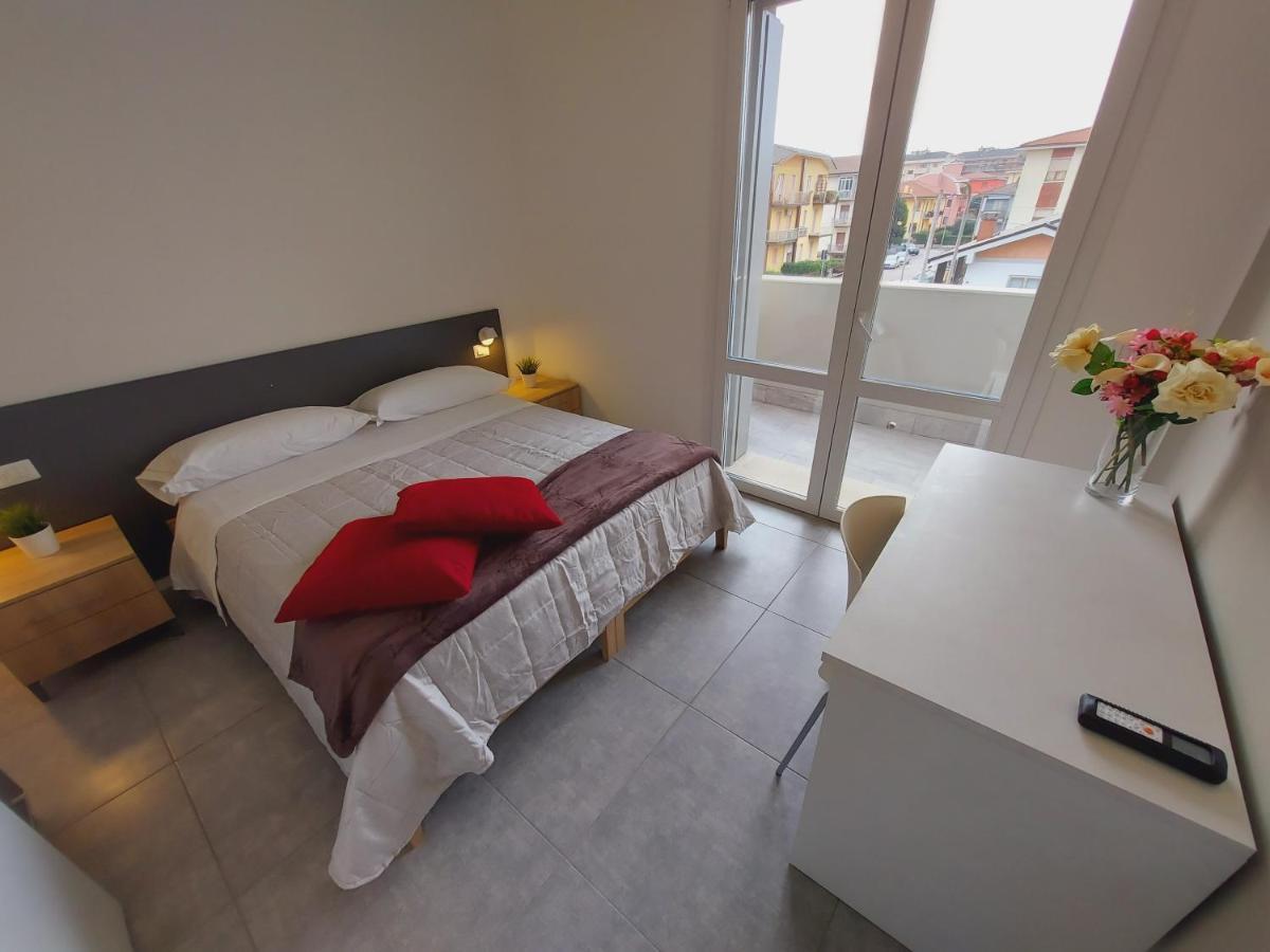 Residenza Delizia Camere & Appartamenti "Residenze Del Cuore" Verona Ngoại thất bức ảnh