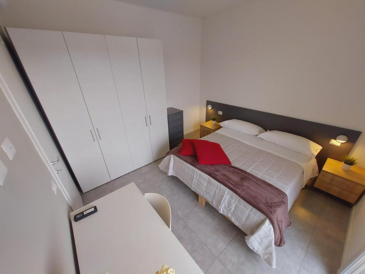 Residenza Delizia Camere & Appartamenti "Residenze Del Cuore" Verona Ngoại thất bức ảnh