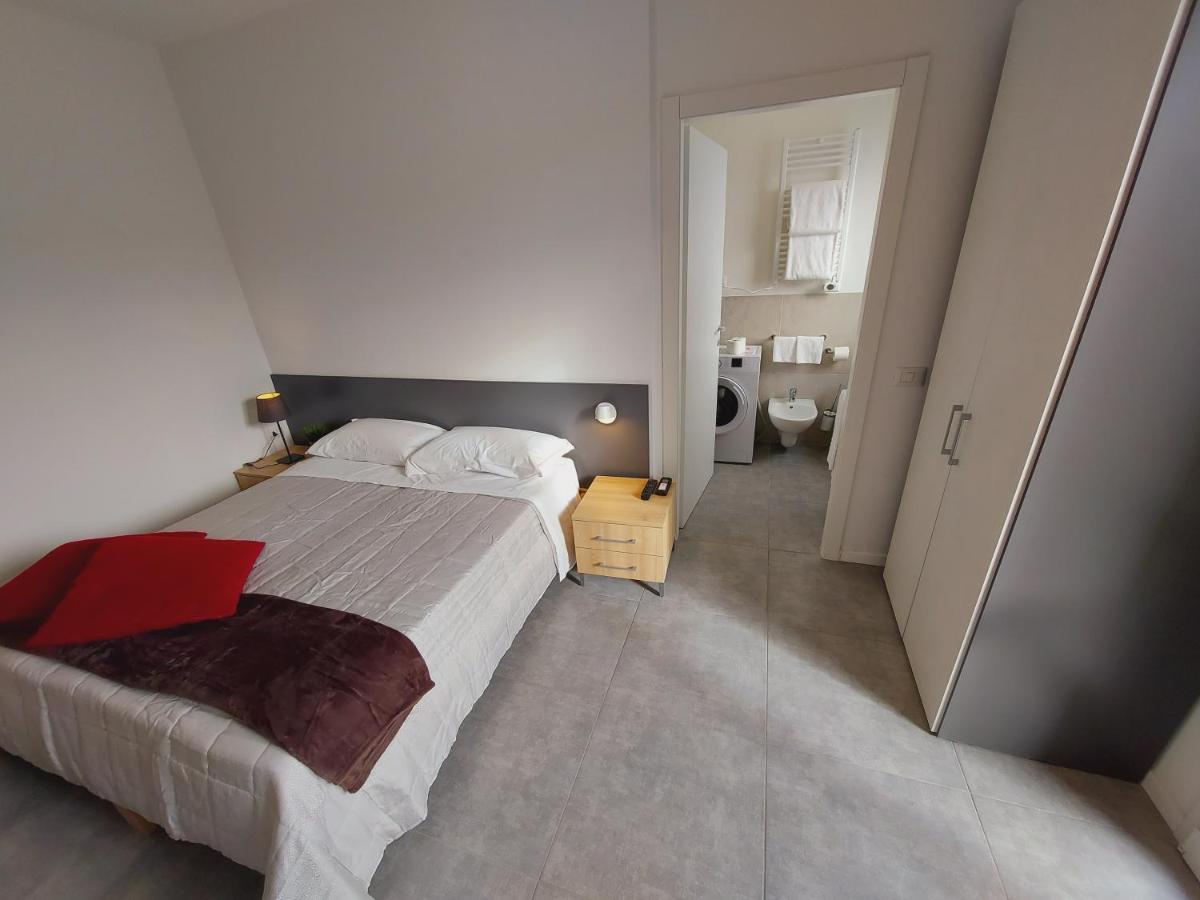 Residenza Delizia Camere & Appartamenti "Residenze Del Cuore" Verona Ngoại thất bức ảnh