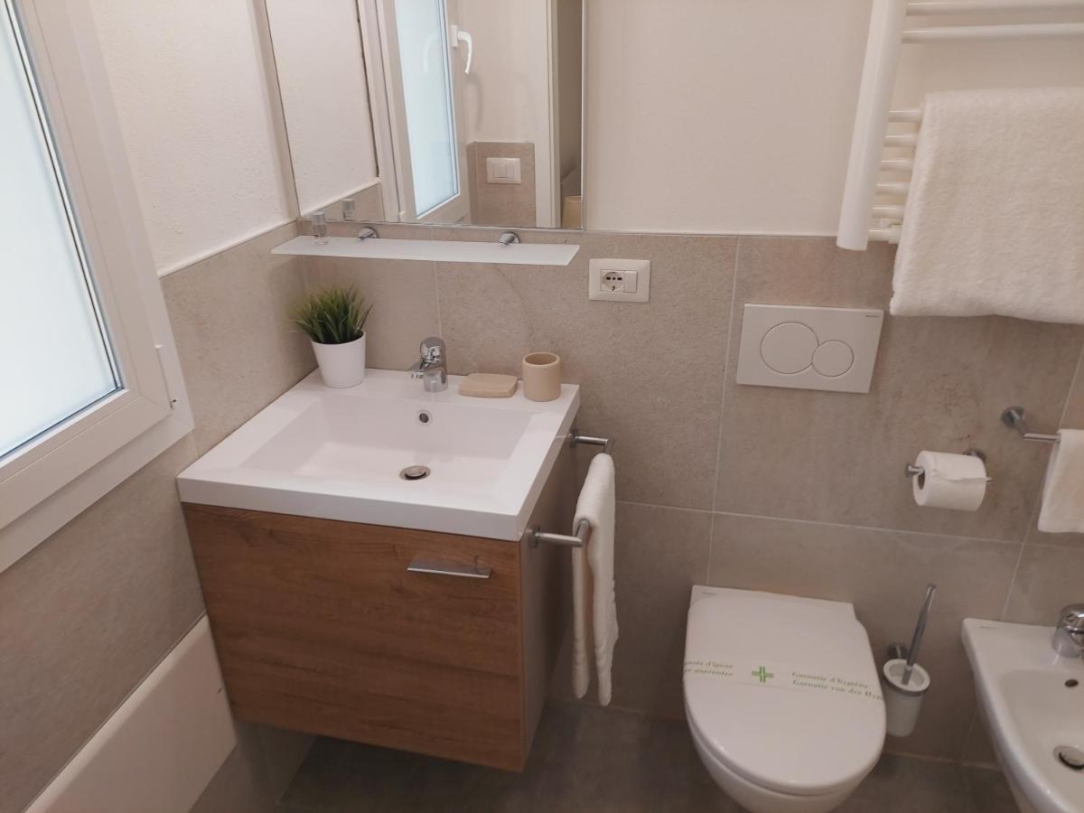 Residenza Delizia Camere & Appartamenti "Residenze Del Cuore" Verona Ngoại thất bức ảnh