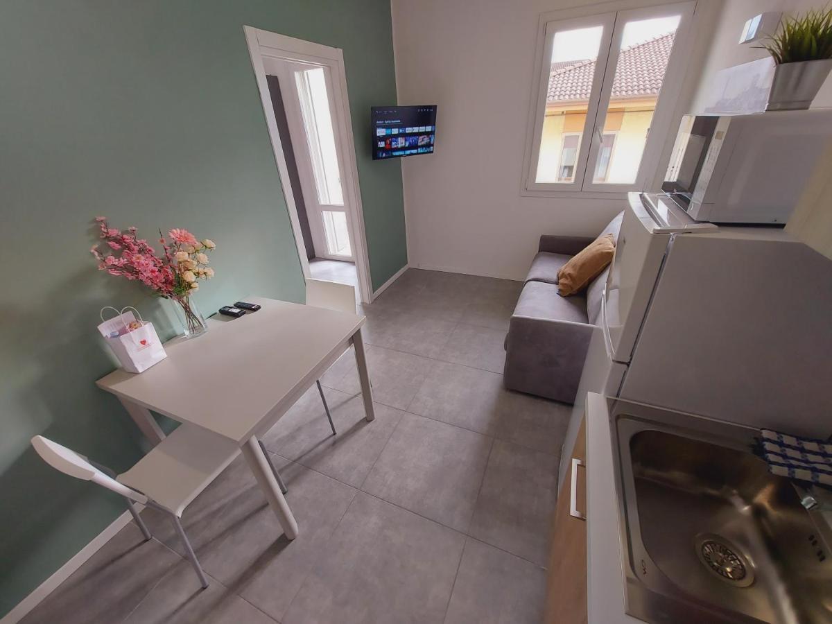 Residenza Delizia Camere & Appartamenti "Residenze Del Cuore" Verona Ngoại thất bức ảnh