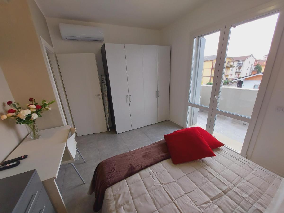 Residenza Delizia Camere & Appartamenti "Residenze Del Cuore" Verona Ngoại thất bức ảnh