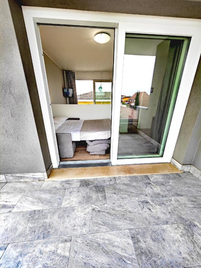 Residenza Delizia Camere & Appartamenti "Residenze Del Cuore" Verona Ngoại thất bức ảnh